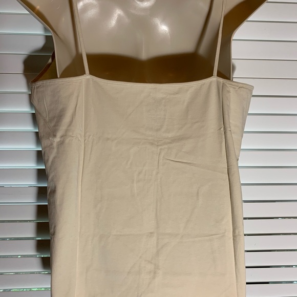 NWOT Bundle of 6 camisoles - Picture 5 of 16